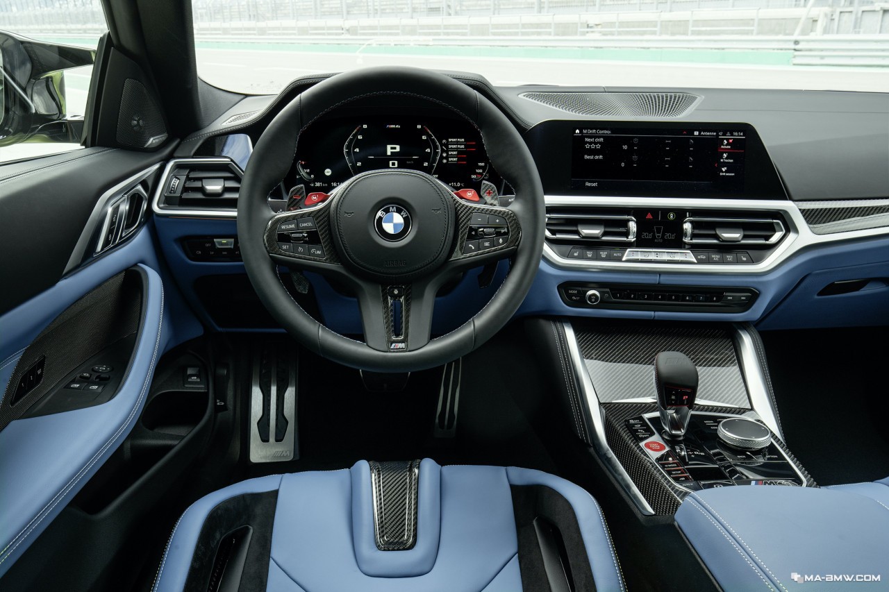 BMW M4 intérieur